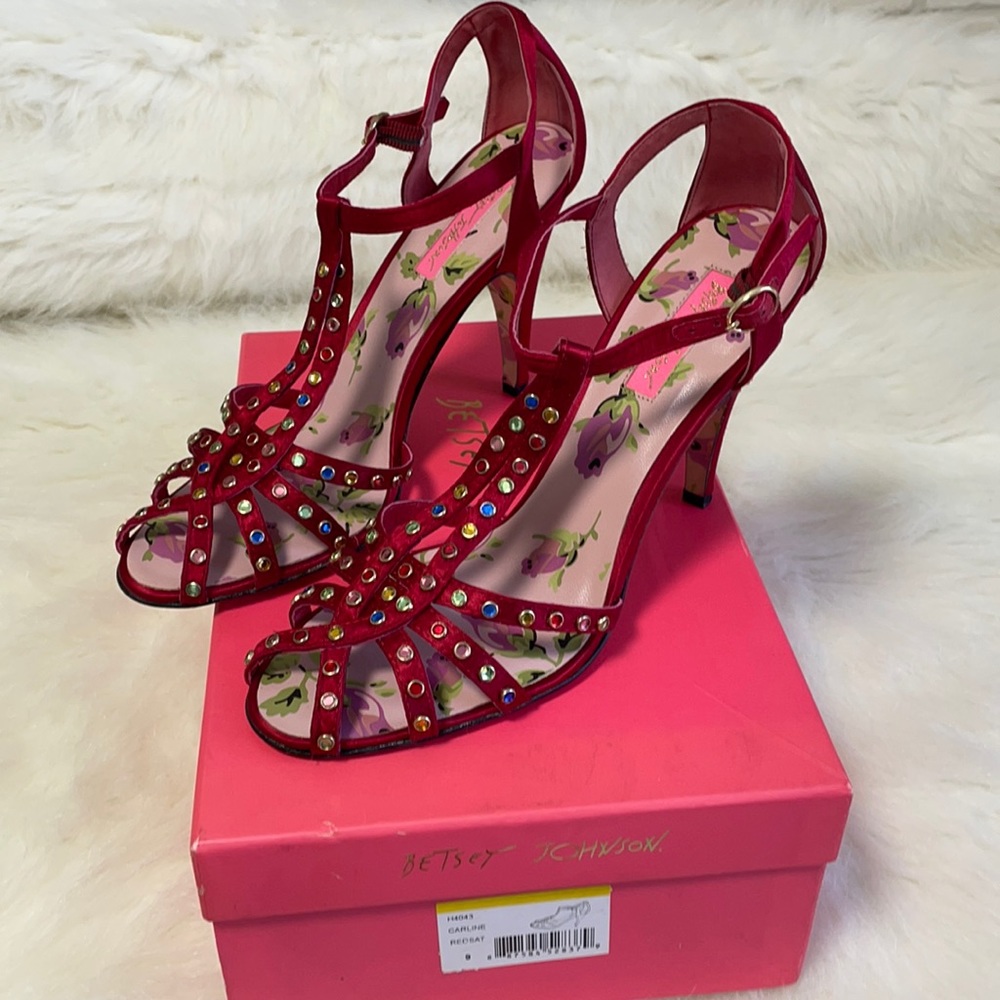 Almost new , red/multi heels M width